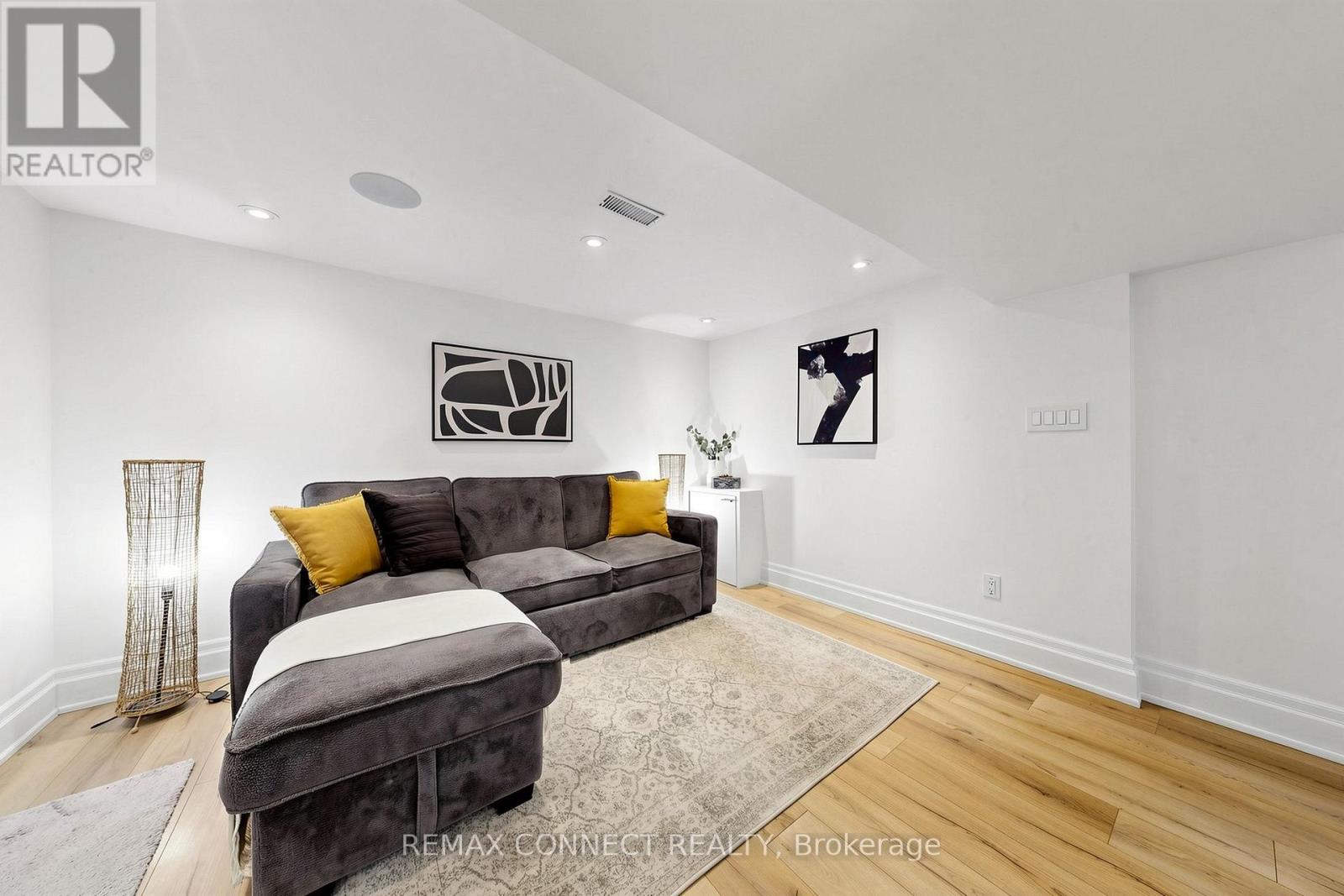 10 Catalina Drive, Toronto, Ontario  M1M 1K6 - Photo 27 - E13821716