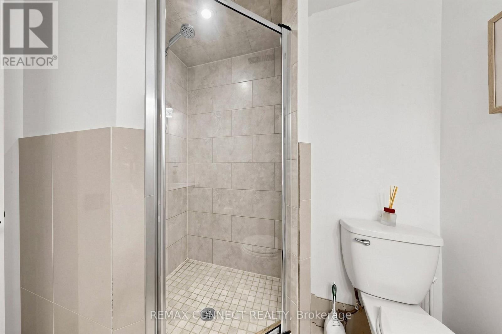 10 Catalina Drive, Toronto, Ontario  M1M 1K6 - Photo 36 - E13821716