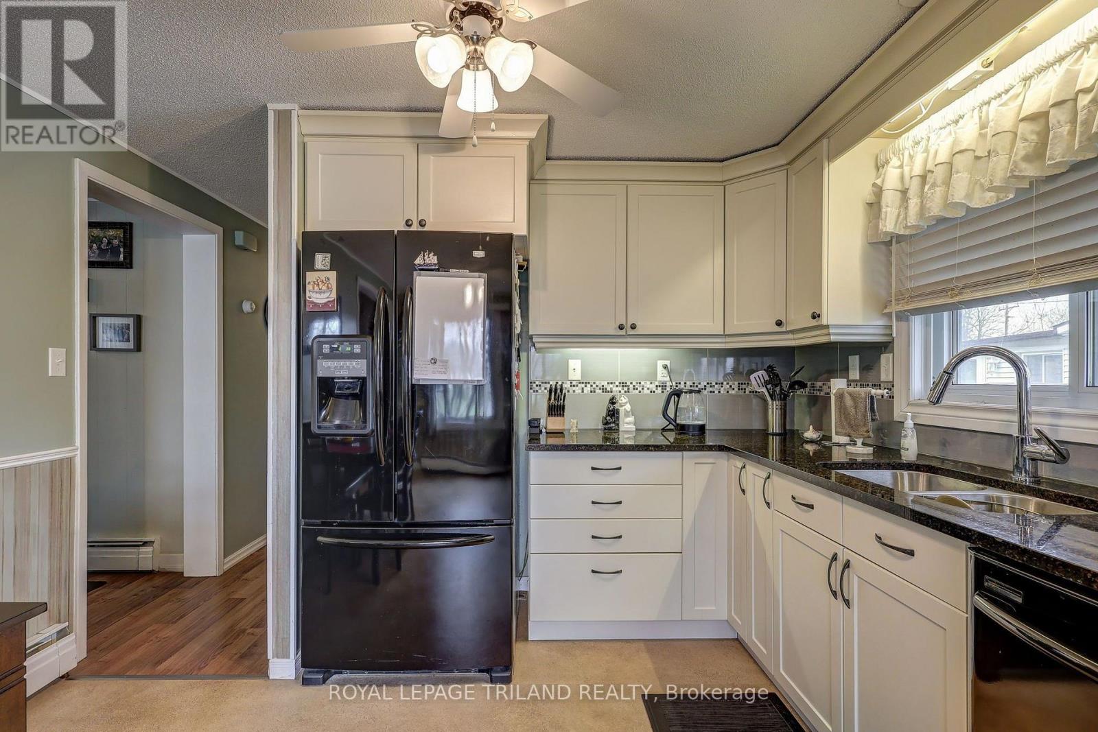 58 Vanbuskirk Drive, St. Thomas, Ontario  N5R 4Z2 - Photo 19 - X13820430