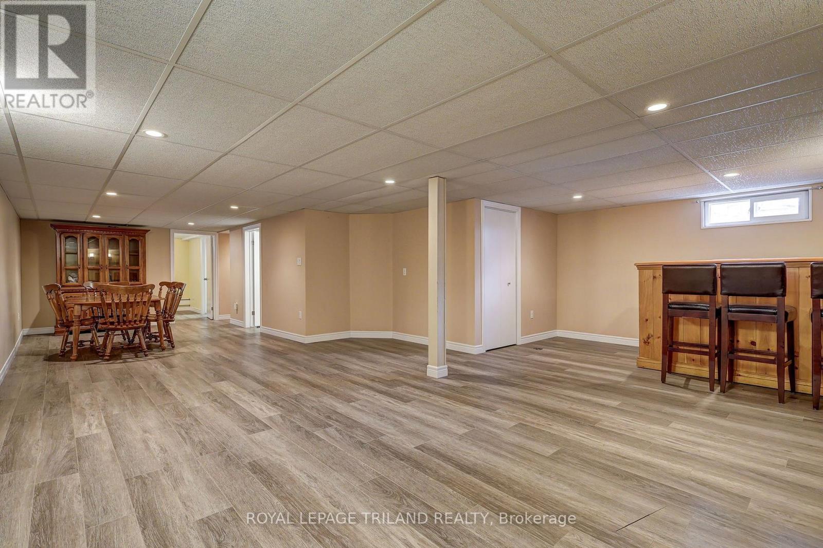 58 Vanbuskirk Drive, St. Thomas, Ontario  N5R 4Z2 - Photo 37 - X13820430