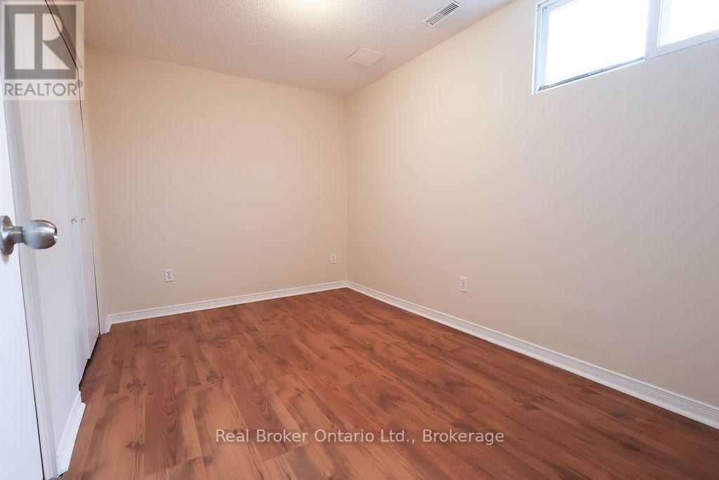 342 Fleming Drive, London East, Ontario  N5V 4Y6 - Photo 42 - X13821728
