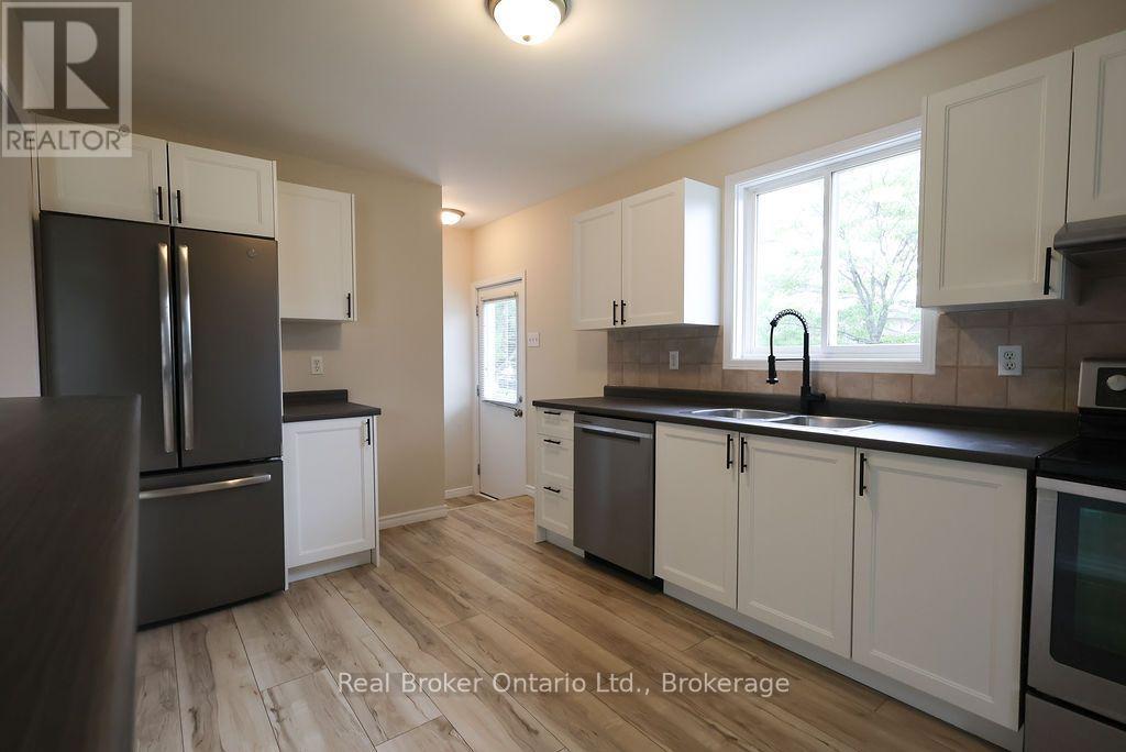 342 Fleming Drive, London East, Ontario  N5V 4Y6 - Photo 7 - X13821728