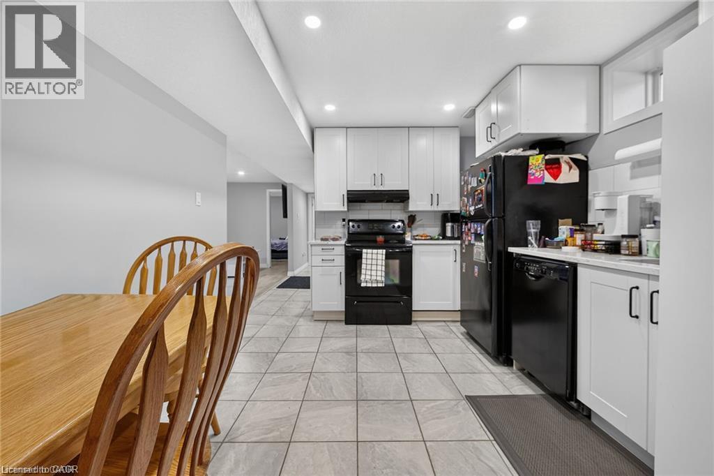 33 Ruskview Road Unit# Lower, Kitchener, Ontario  N2M 4S1 - Photo 2 - 40866145