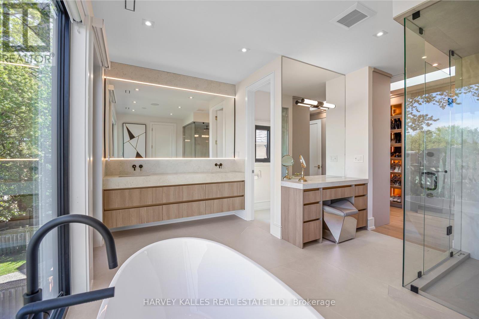 449 Elm Road, Toronto, Ontario  M5M 3W8 - Photo 28 - C13814726