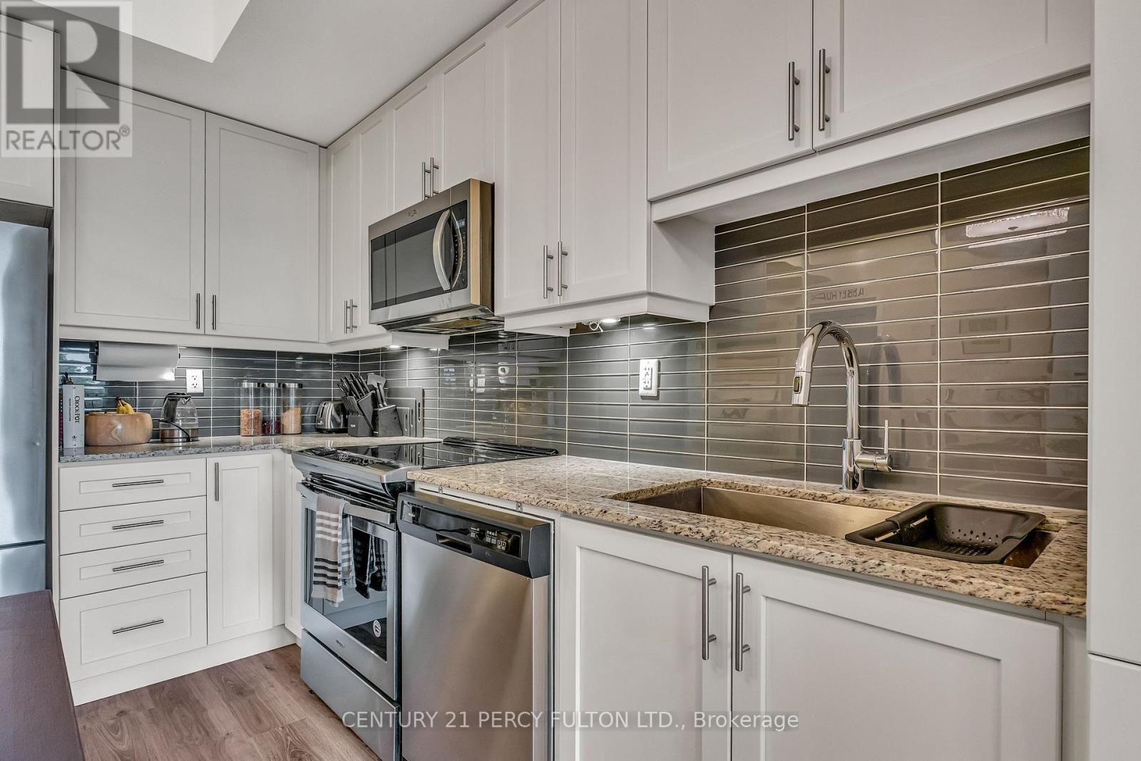 417 - 6235 Main Street, Whitchurch-Stouffville, Ontario L4A 4R3 - Photo 18 - N13821218