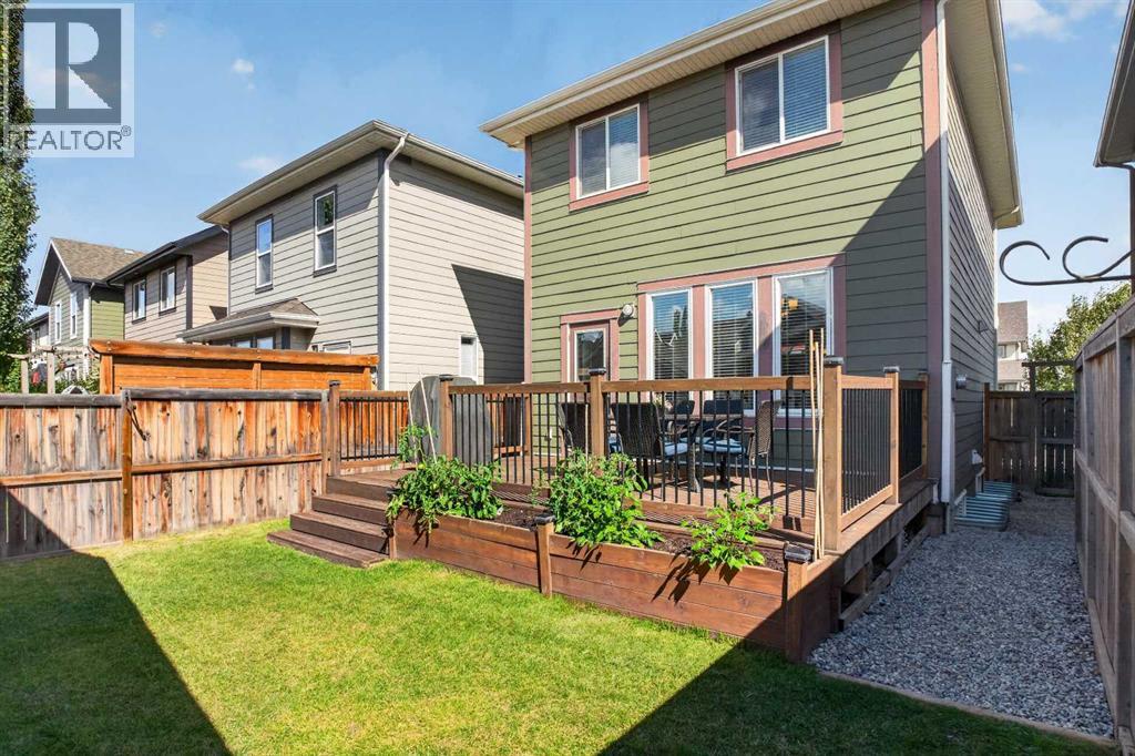287 Mahogany Heights SE photo 25