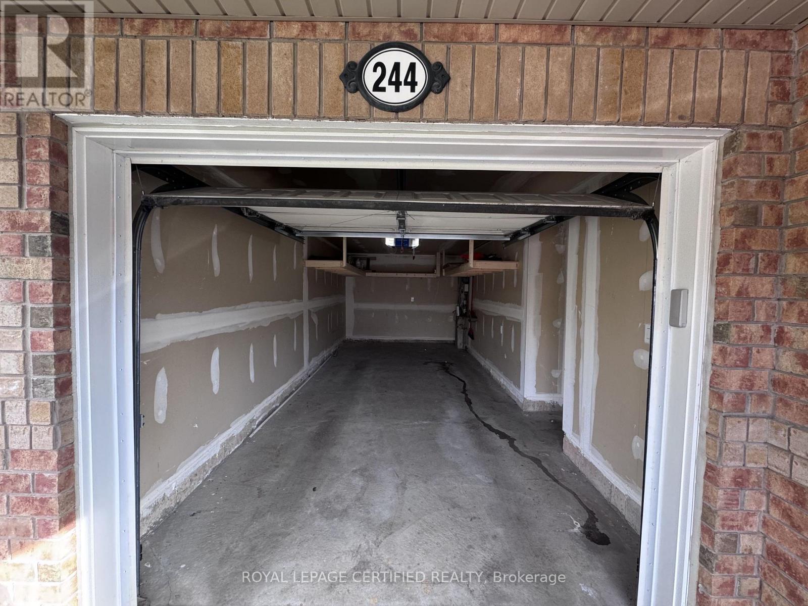 244 Mortimer Crescent, Milton, Ontario  L9T 8N7 - Photo 3 - W13821696