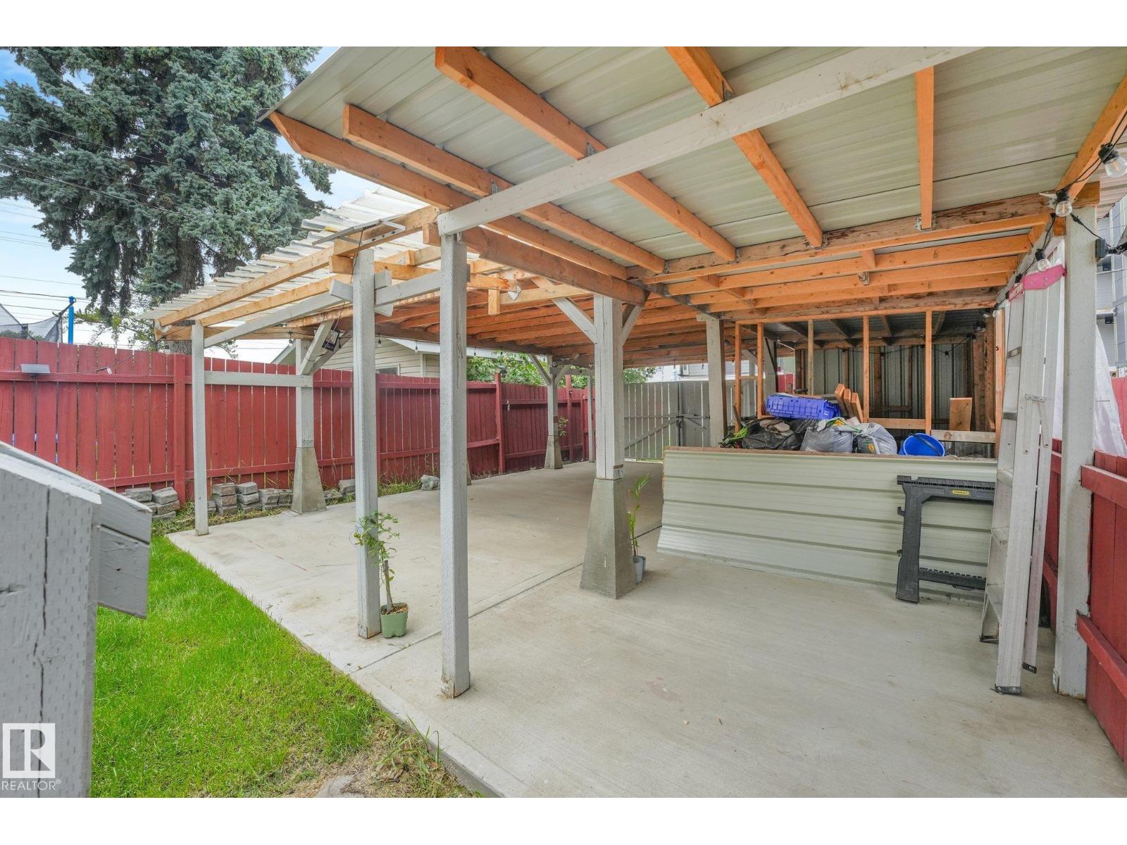 12843 67 ST NW photo 19