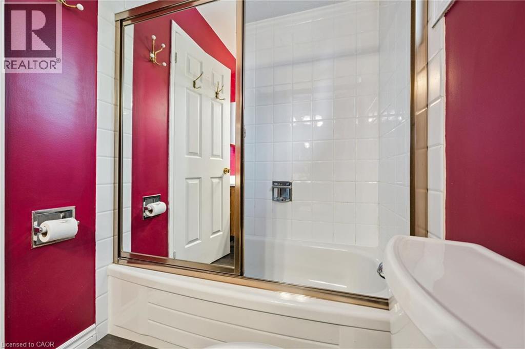 2203 Robin Drive, Mississauga, Ontario  L5K 2L5 - Photo 22 - 40865982