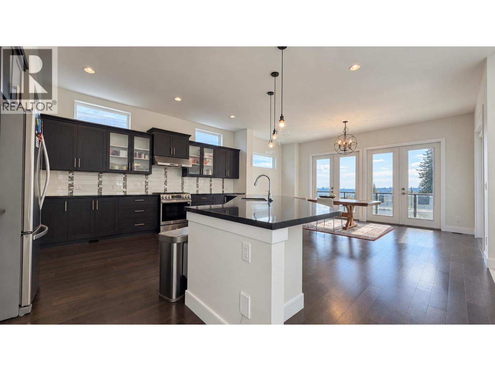 3548 Highland Drive, Coquitlam, British Columbia V3E 0K2 - Photo 3 - R3168121