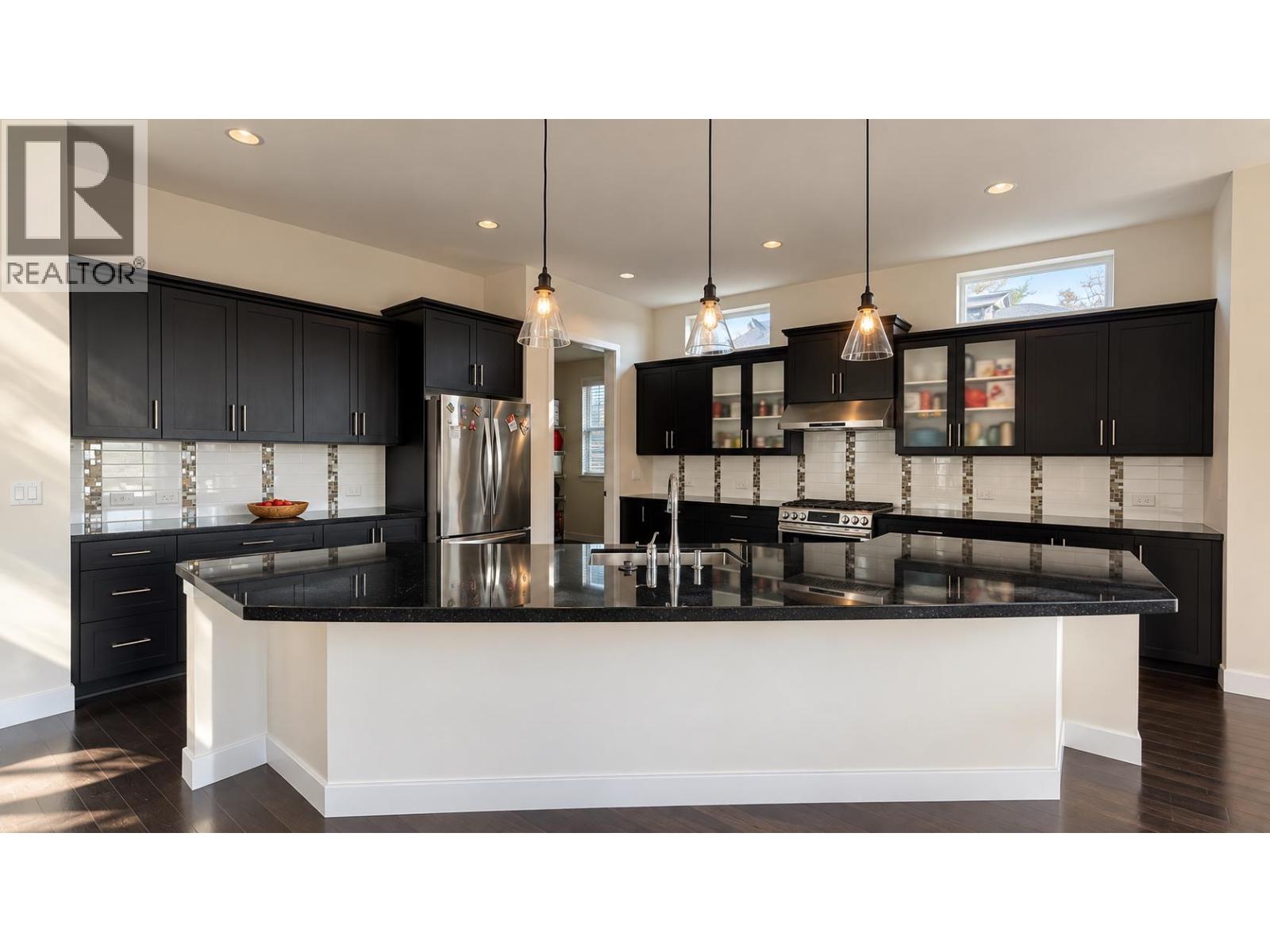 3548 Highland Drive, Coquitlam, British Columbia V3E 0K2 - Photo 5 - R3168121