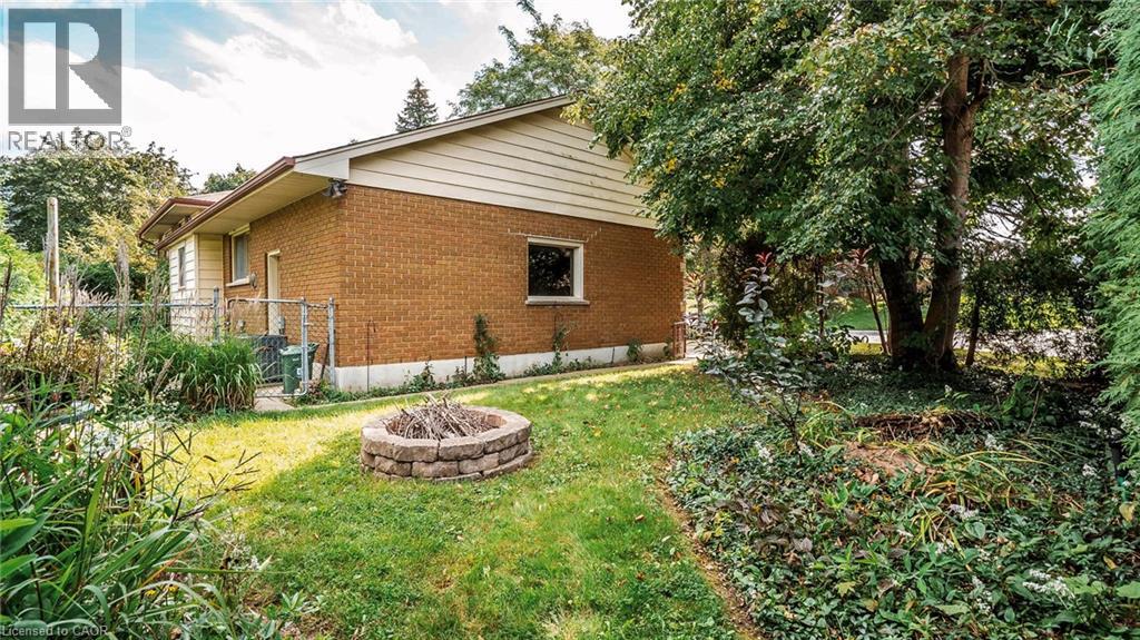 457 Three Valleys Crescent, London, Ontario  N5Z 3E9 - Photo 34 - 40852005