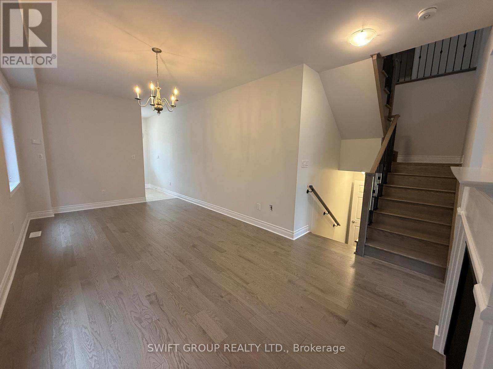 31 Keyworth Crescent, Brampton, Ontario  L6R 4E8 - Photo 3 - W13821756