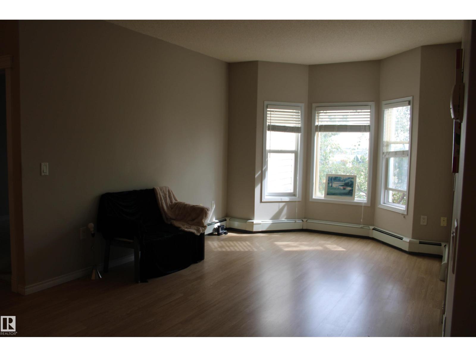 #212 14259 50 ST N NW photo 11