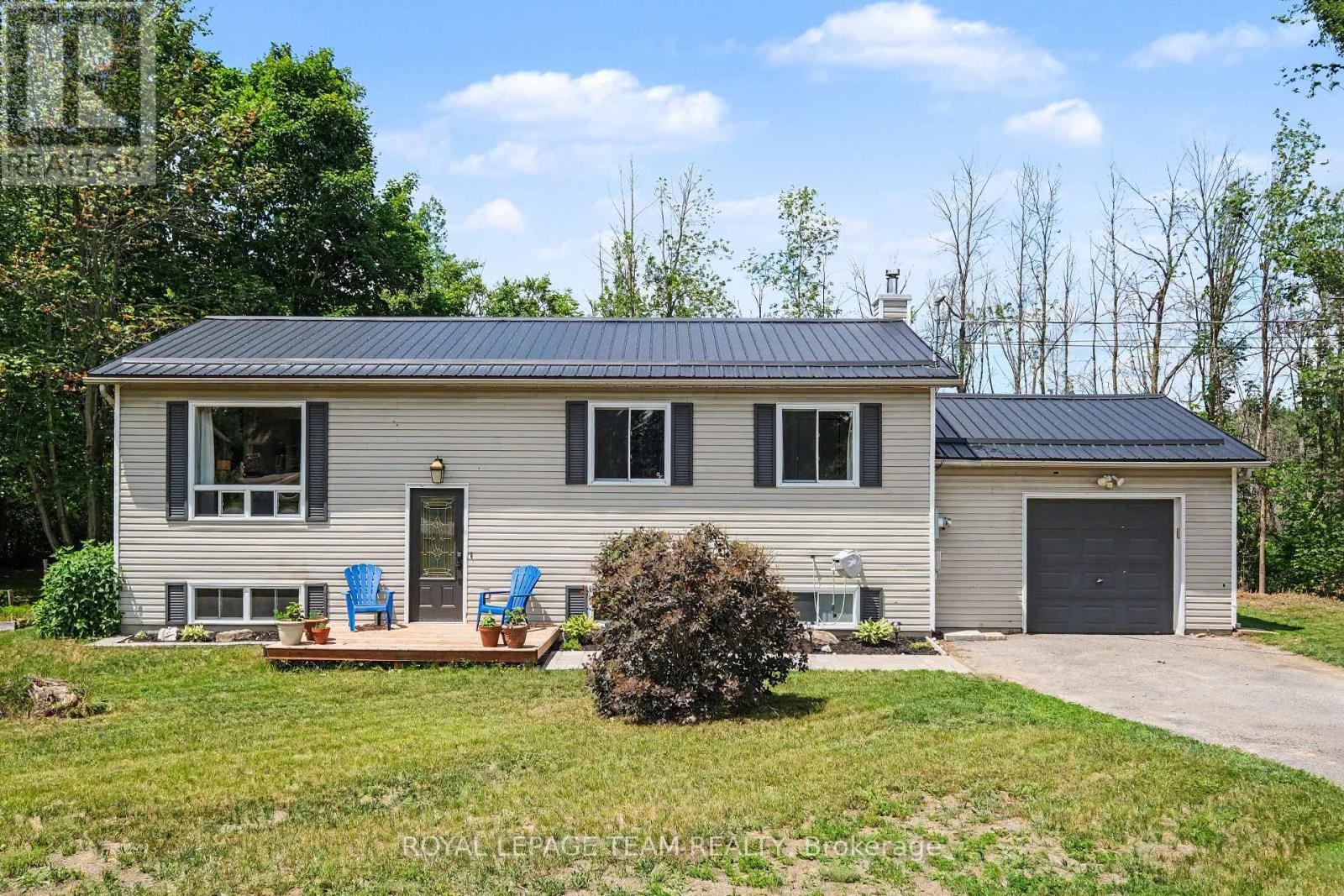 2495 RIVER ROAD photo 2
