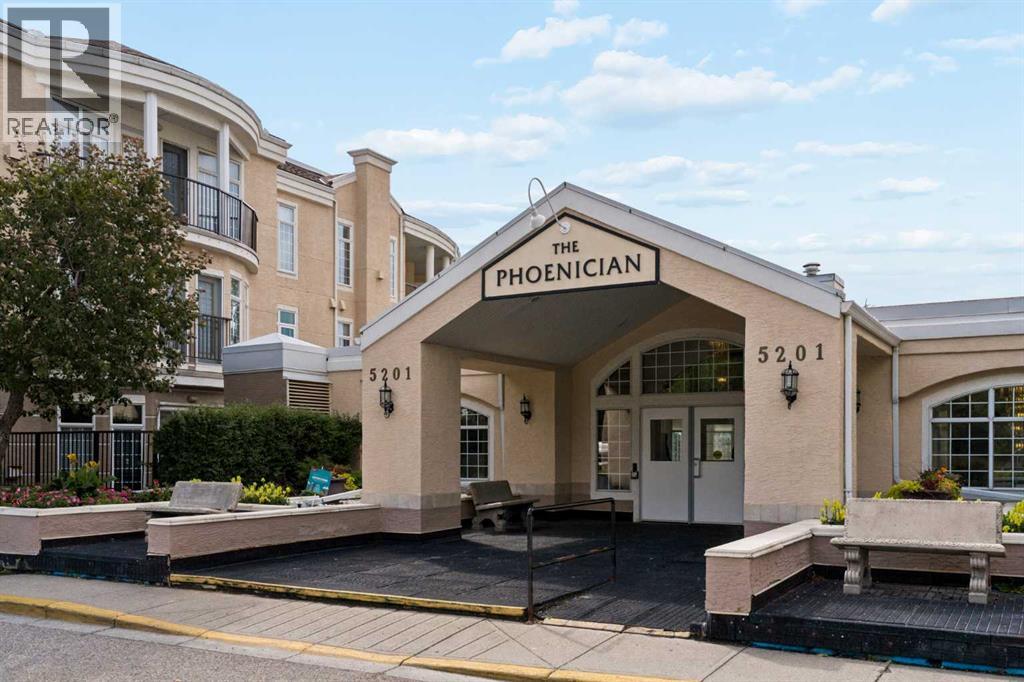 142, 5201 Dalhousie Drive NW photo 35