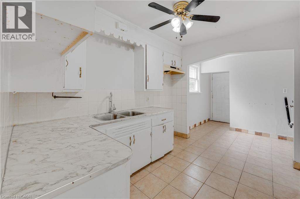 211 Wentworth Street N, Hamilton, Ontario  L8L 5V6 - Photo 22 - 40865619