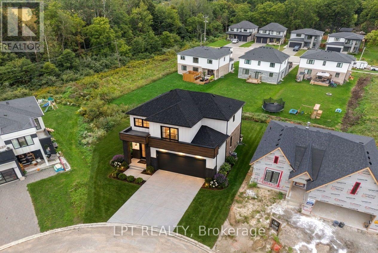 207 Merritt Court, North Middlesex, Ontario  N0M 2K0 - Photo 20 - X13821814