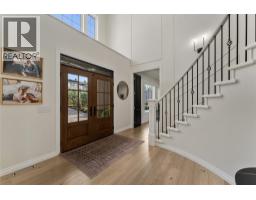 408 Okaview Road, Kelowna, British Columbia V1W 4K2 - Photo 4 - 10399882