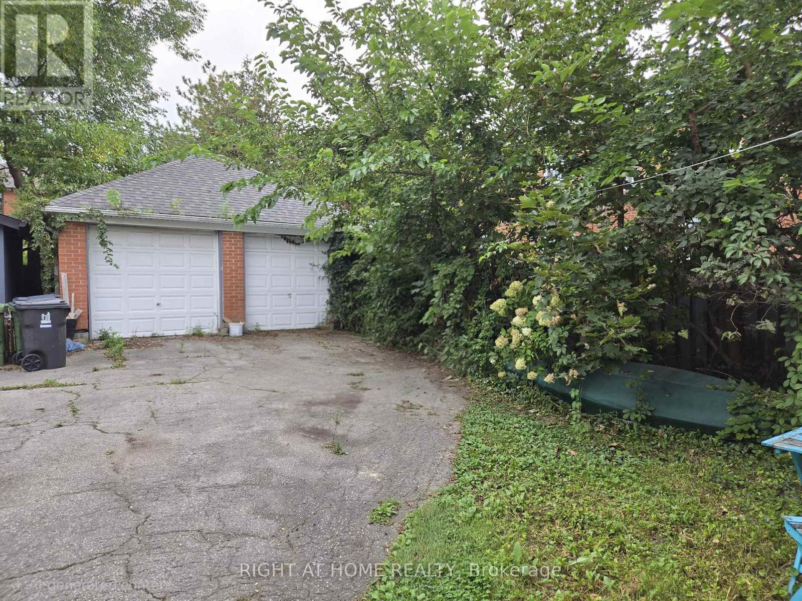 24 Third Street, Toronto, Ontario  M8V 2X6 - Photo 4 - W13820856