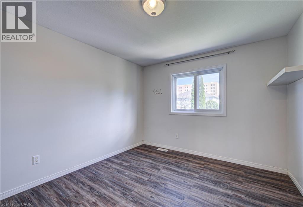 155 Highbrook Street, Kitchener, Ontario  N2E 3P5 - Photo 36 - 40865363