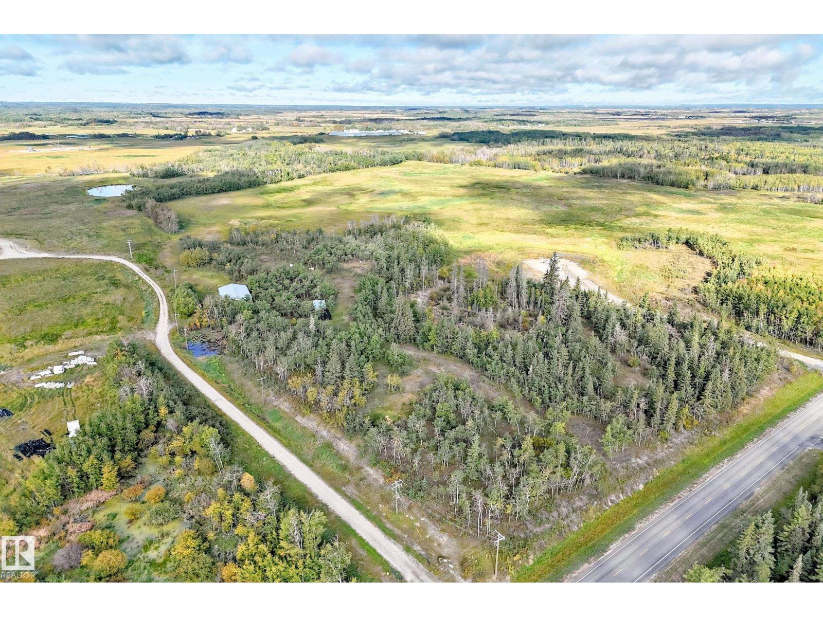 Twp 570 Range Road 220, Rural Sturgeon County, Alberta  T0A 2W1 - Photo 14 - E4510100