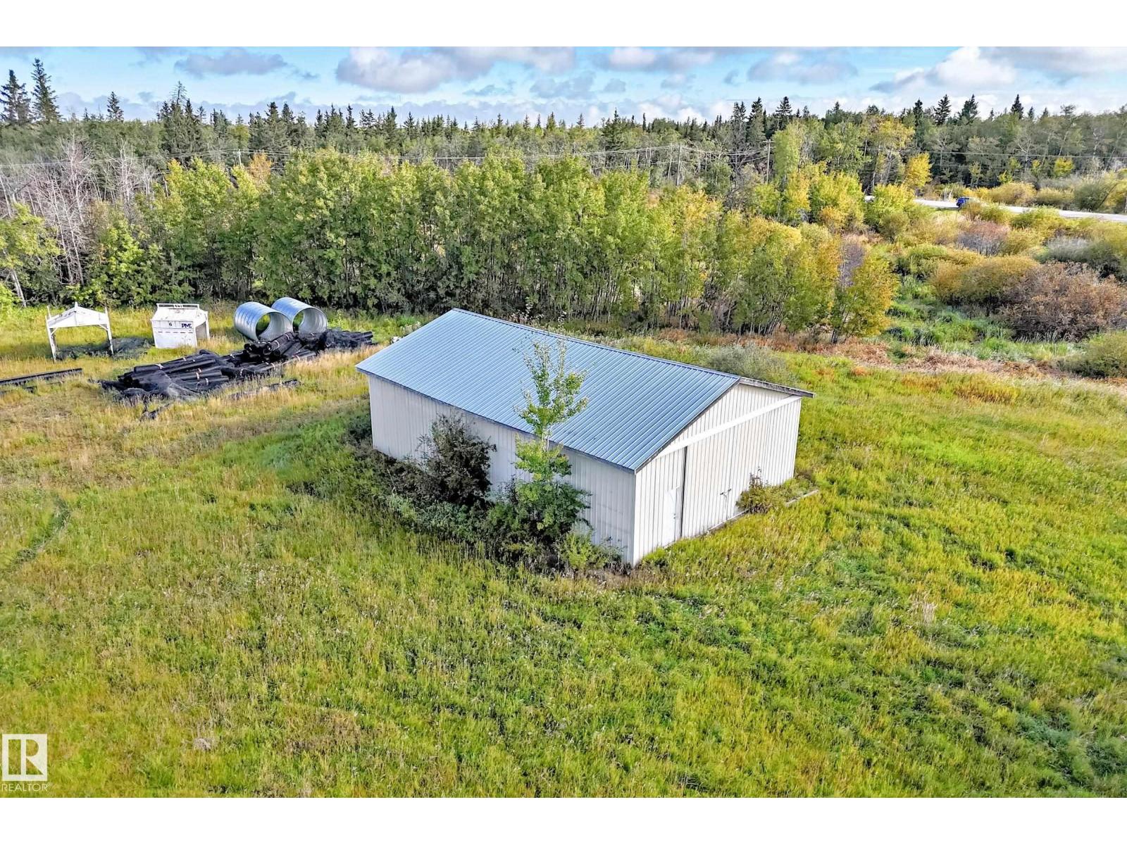 Twp 570 Range Road 220, Rural Sturgeon County, Alberta  T0A 2W1 - Photo 2 - E4510100