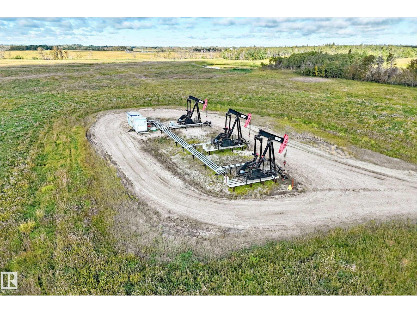 Twp 570 Range Road 220, Rural Sturgeon County, Alberta  T0A 2W1 - Photo 3 - E4510100