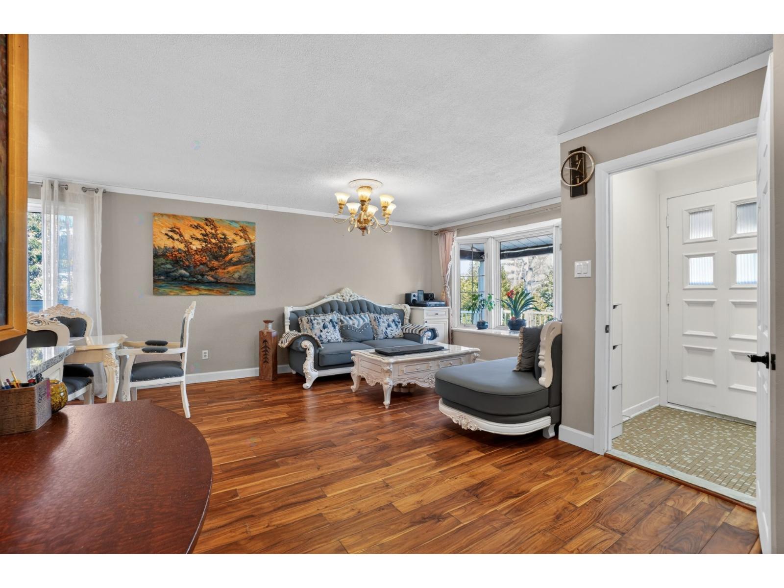 4962 Rue Dresden Montréal (Pierrefonds-Roxboro) Quebec Canada H8Z2C5 3