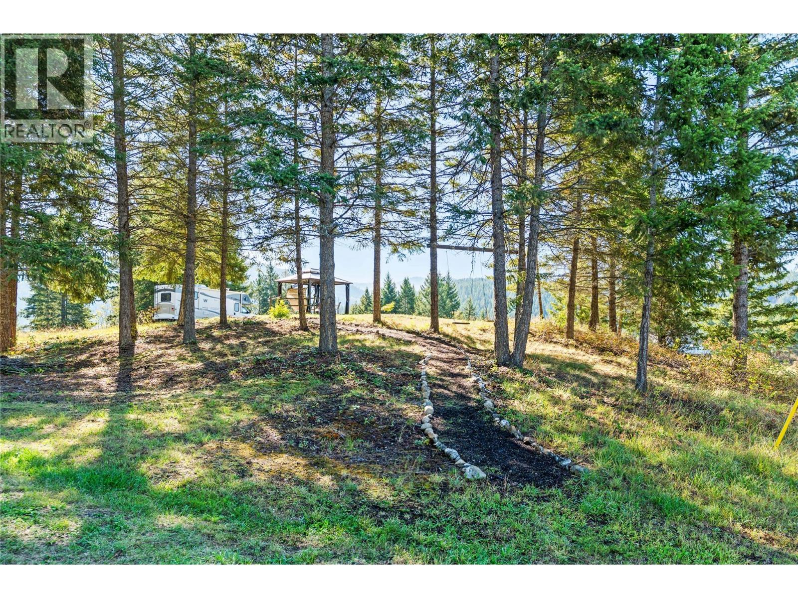 59 Rawlings Lake Road, Lumby, British Columbia  V0E 2G1 - Photo 8 - 10401548