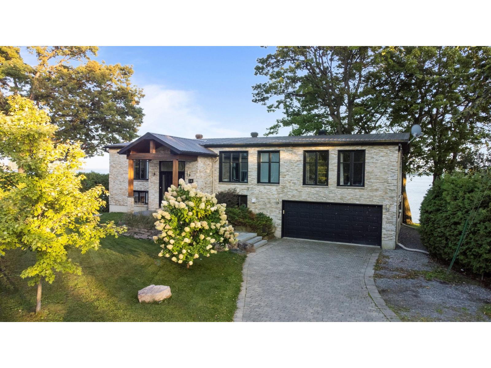 34 Rue Watson Pincourt Quebec Canada J7W4L3 3