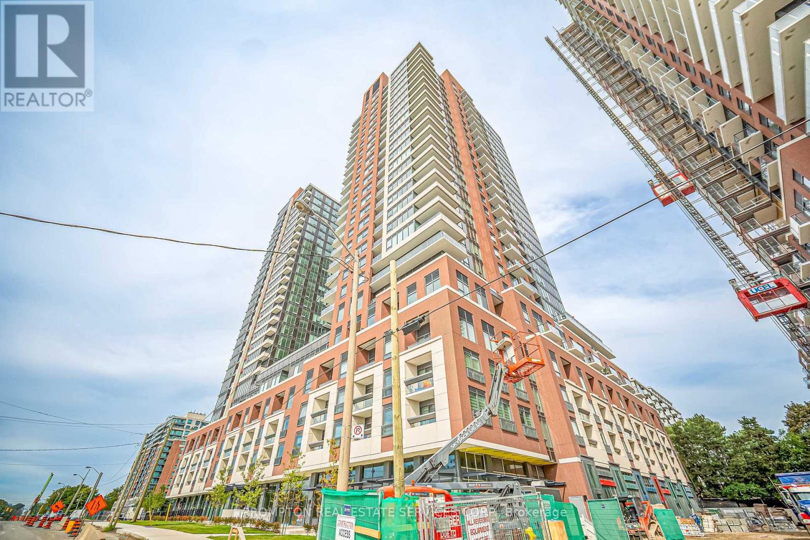 2613 - 4010 EGLINTON AVENUE W, Toronto, Ontario