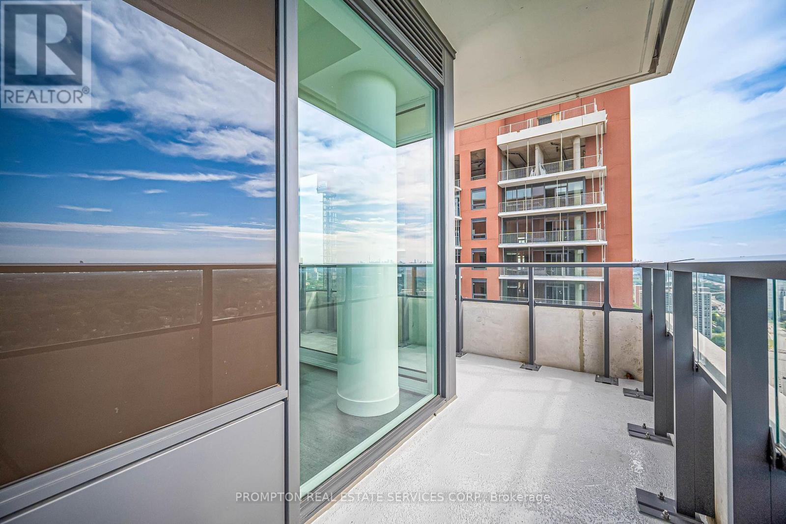2613 - 4010 Eglinton Avenue W, Toronto, Ontario  M9A 0G5 - Photo 24 - W13821792