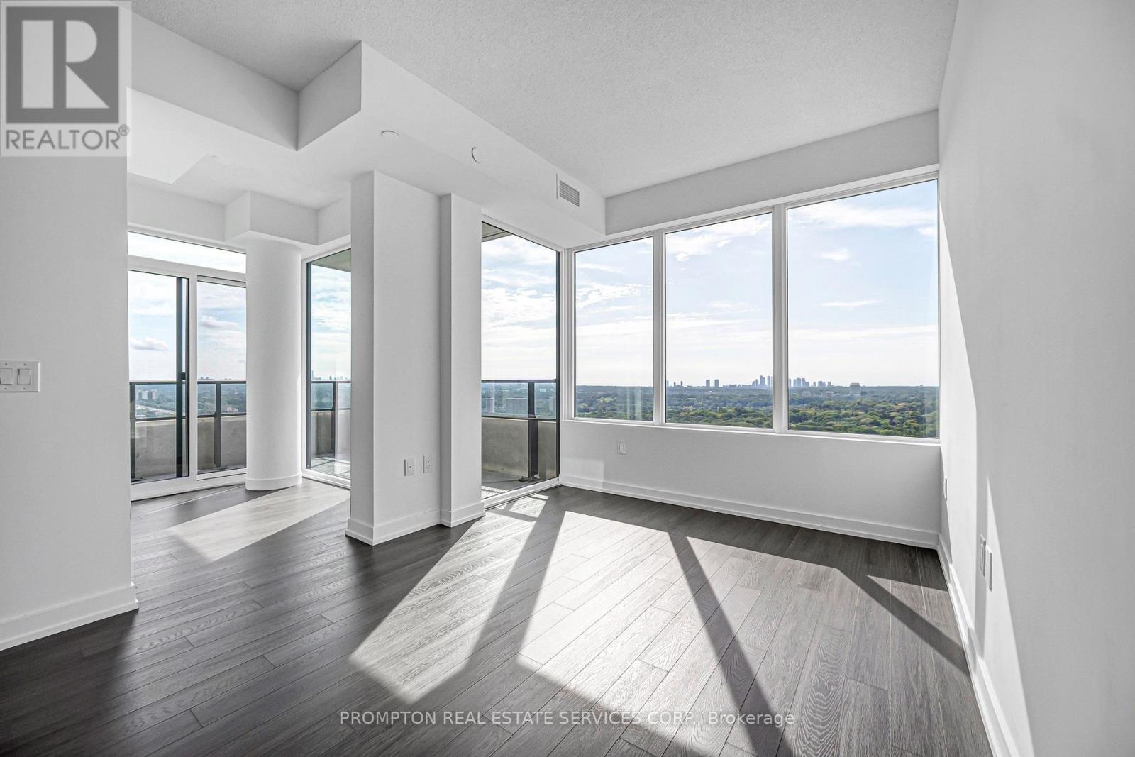 2613 - 4010 Eglinton Avenue W, Toronto, Ontario  M9A 0G5 - Photo 3 - W13821792