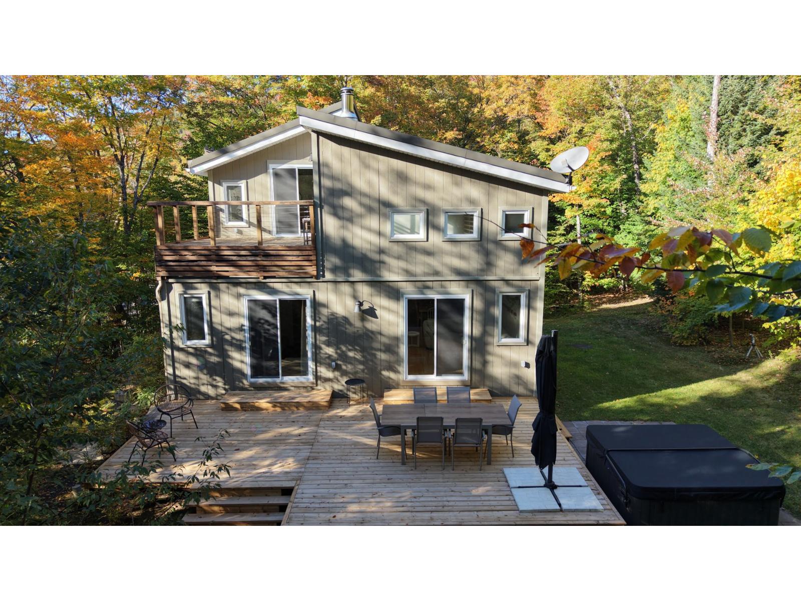 55 Ch. du Domaine-Forget Saint-Donat Quebec Canada J0T2C0 2