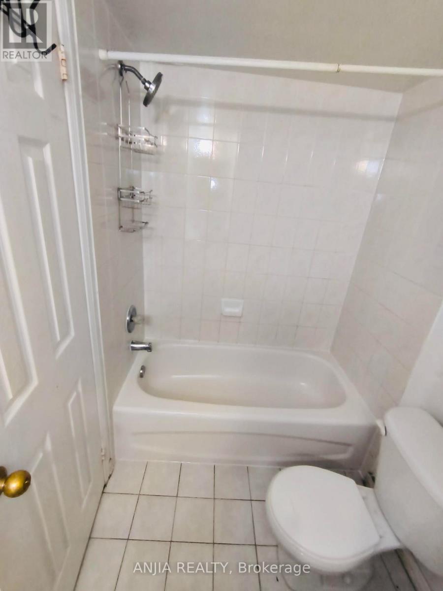40 - 901 Kennedy Road, Toronto, Ontario  M1K 2E9 - Photo 8 - E13803436