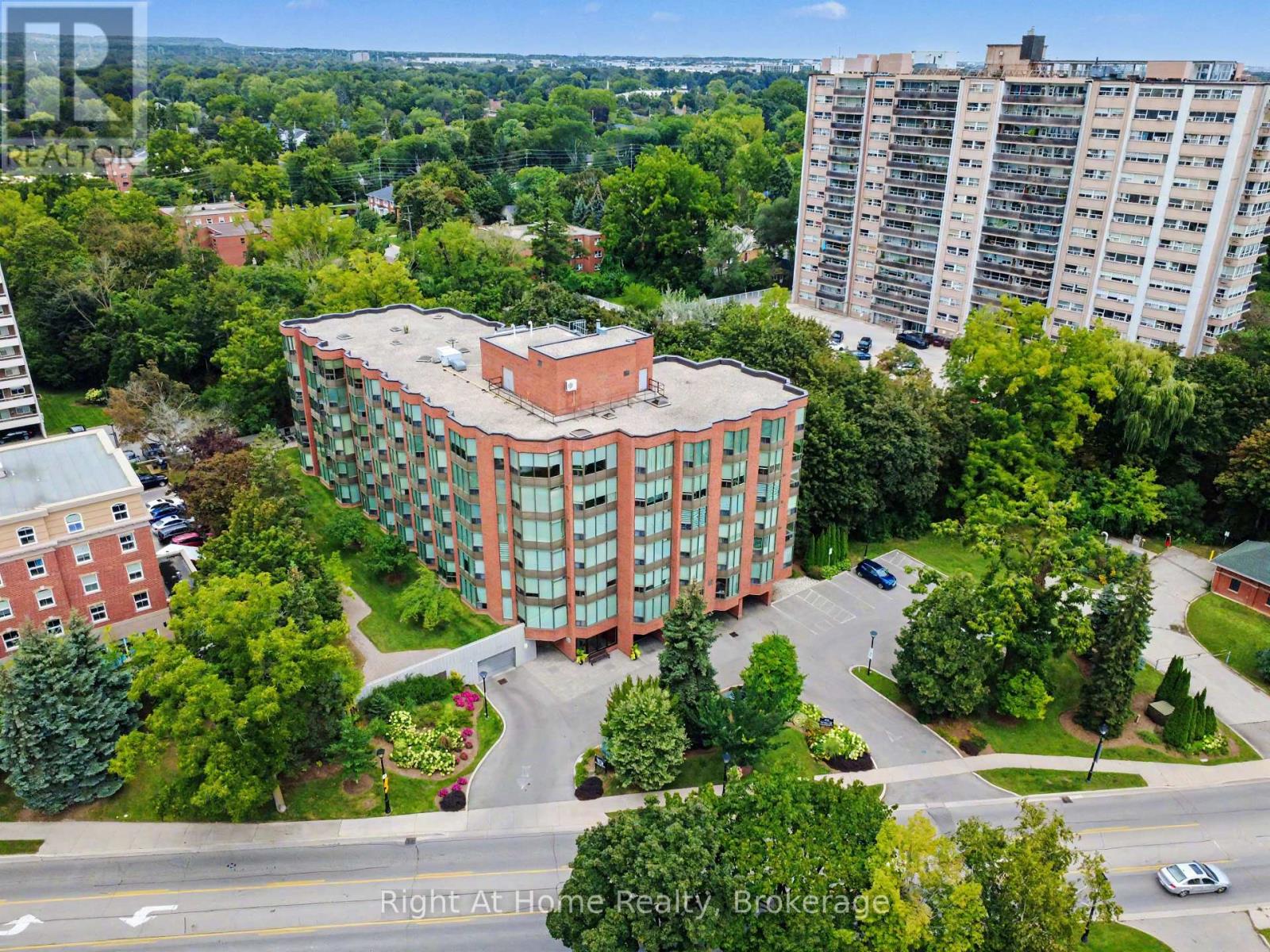 603 - 2121 Lakeshore Road, Burlington, Ontario  L7R 1C9 - Photo 43 - W13821850