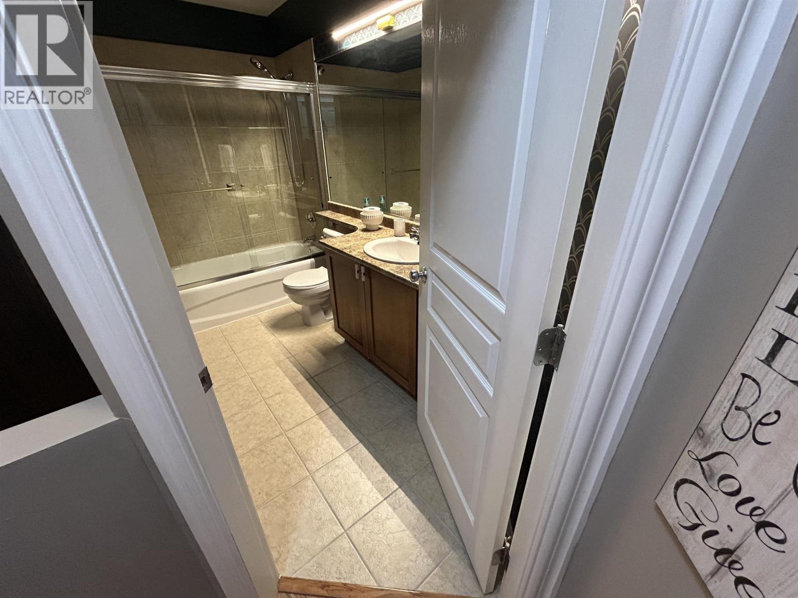 305 12090 227th Street, Maple Ridge, British Columbia  V2X 6J5 - Photo 13 - R3169112