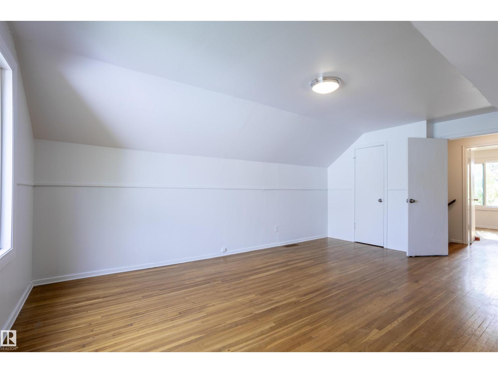 13716 115 Av Nw, Edmonton, Alberta  T5M 3B3 - Photo 14 - E4510106