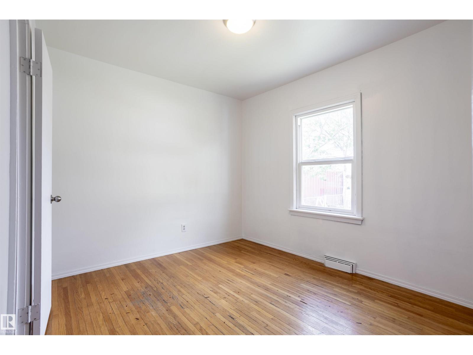 13716 115 Av Nw, Edmonton, Alberta  T5M 3B3 - Photo 17 - E4510106