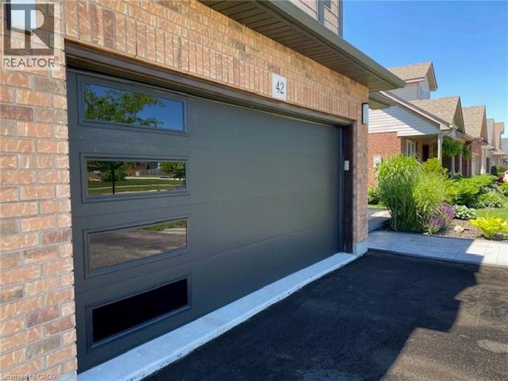 42 Jane Street, Smithville, Ontario  L0R 2A0 - Photo 2 - 40796762