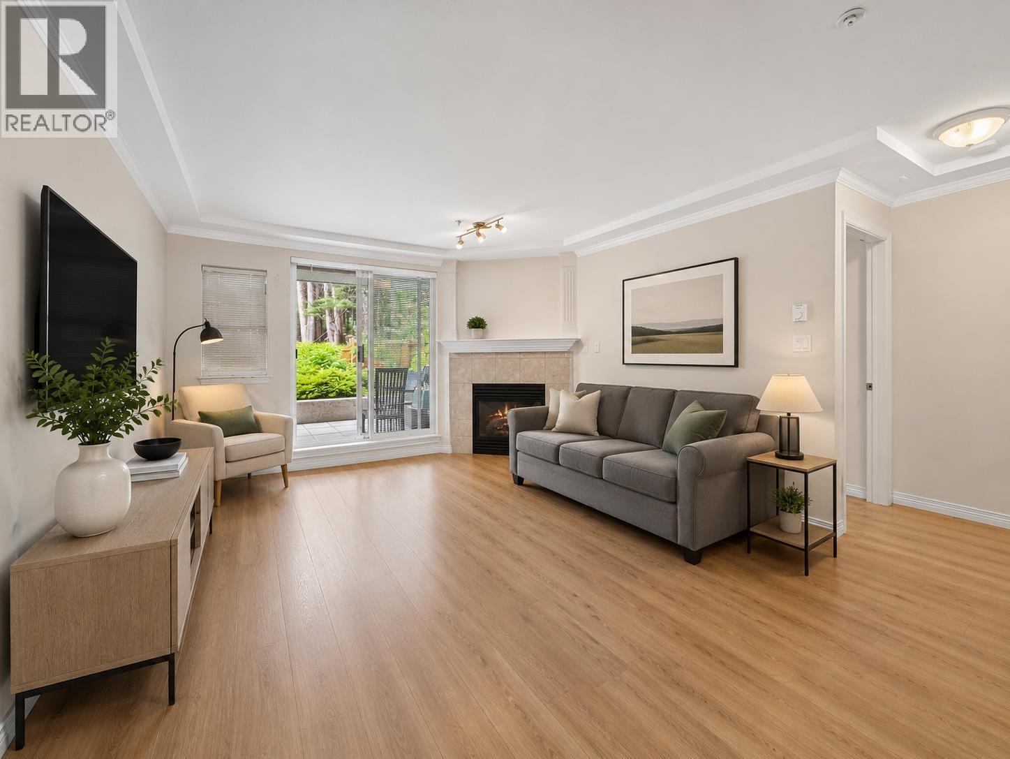 104 1281 Parkgate Avenue, North Vancouver, British Columbia  V7H 3A3 - Photo 4 - R3168878