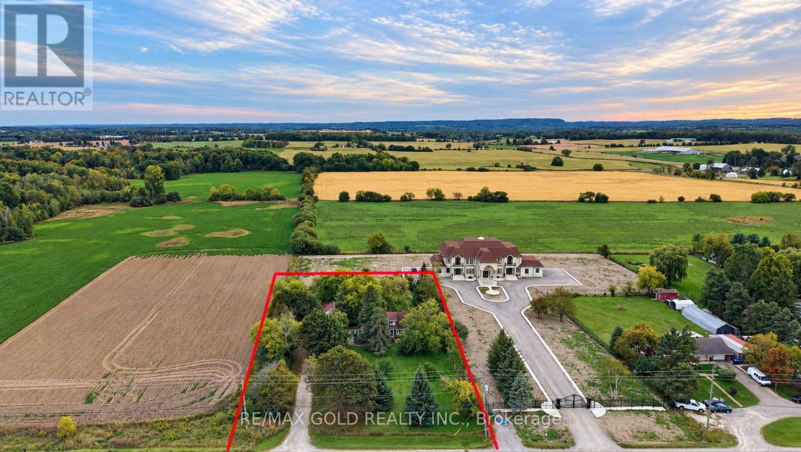 15208 Airport Road, Caledon, Ontario L7C 2W7 - Photo 4 - W13821846