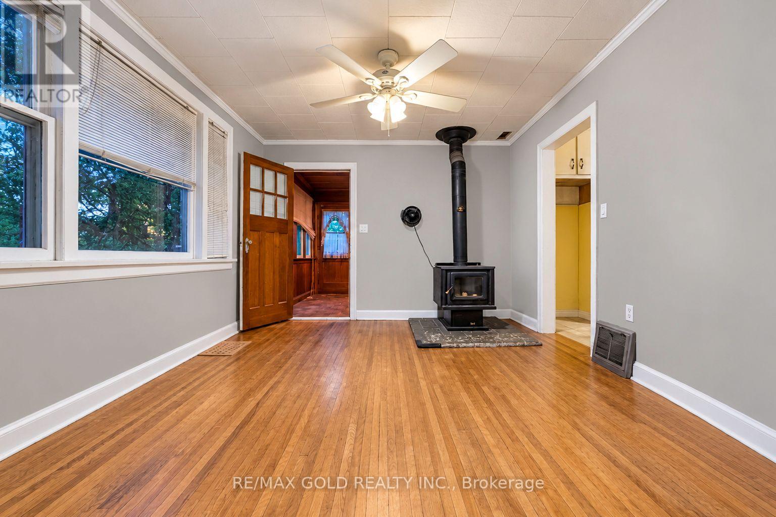 15208 Airport Road, Caledon, Ontario L7C 2W7 - Photo 7 - W13821846