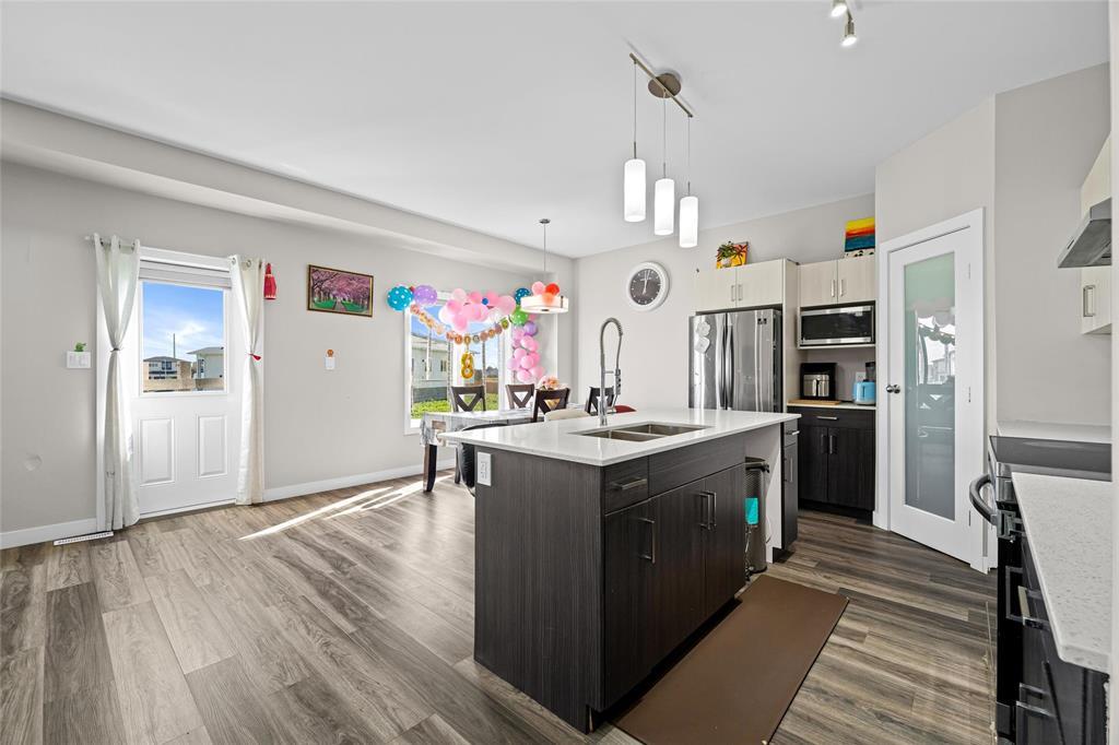 99 Mayer Drive, Winnipeg, Manitoba  R2R 3B1 - Photo 4 - 202623862