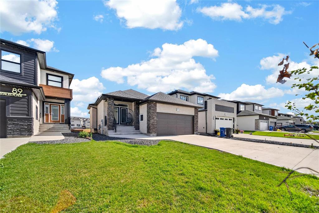 85 Summerscales Place, Winnipeg, Manitoba  R2V 5E2 - Photo 1 - 202623921