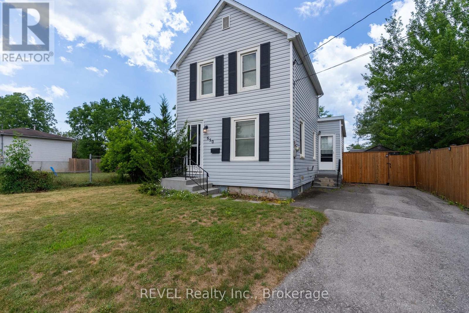 650 Deere Street, Welland, Ontario  L3B 2L8 - Photo 5 - X13821864