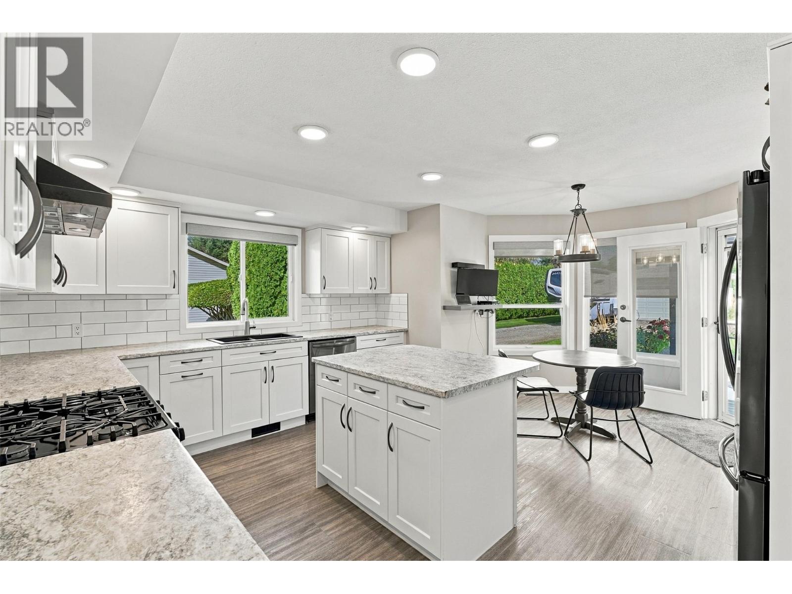 360 Mattoch-Mckeague Road, Kamloops, British Columbia  V2H 1L1 - Photo 17 - 10400680