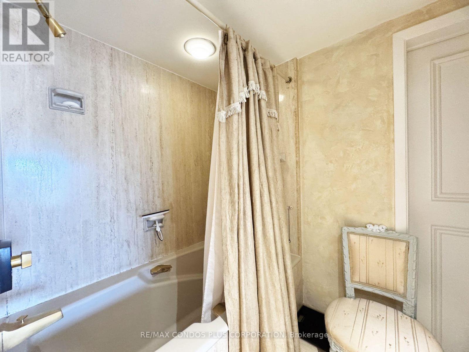 3615 - 55 Harbour Square, Toronto, Ontario  M5J 2L1 - Photo 17 - C13821874