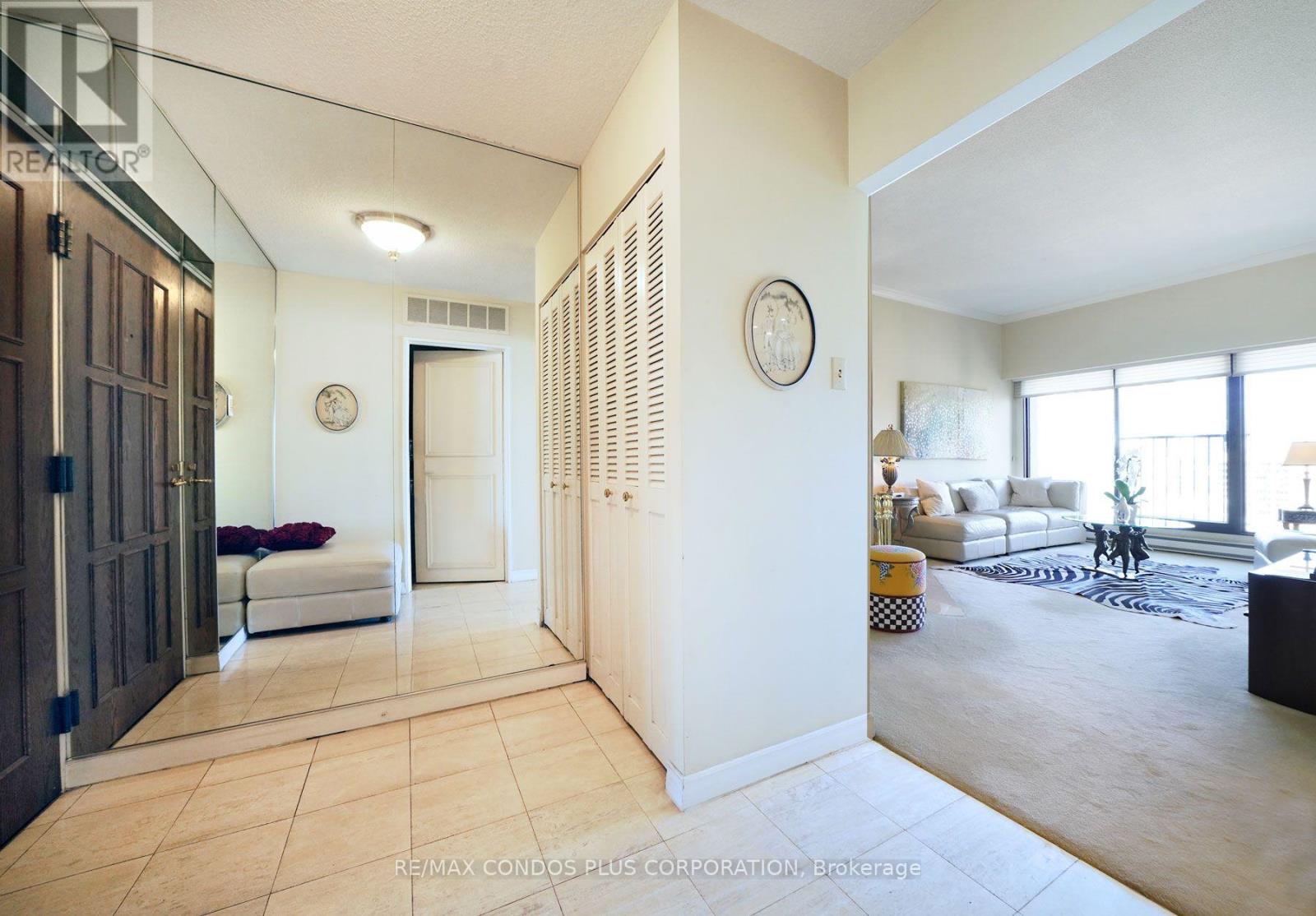 3615 - 55 Harbour Square, Toronto, Ontario  M5J 2L1 - Photo 19 - C13821874